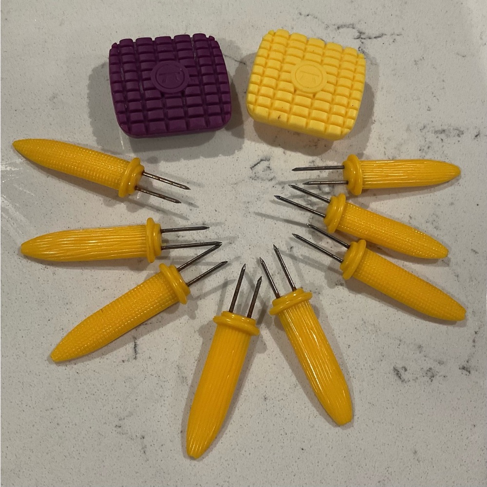 Yellow and Purple butter-spreader buttons & Corn Holders Set